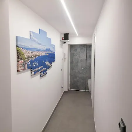 3 Chiaia Neapel