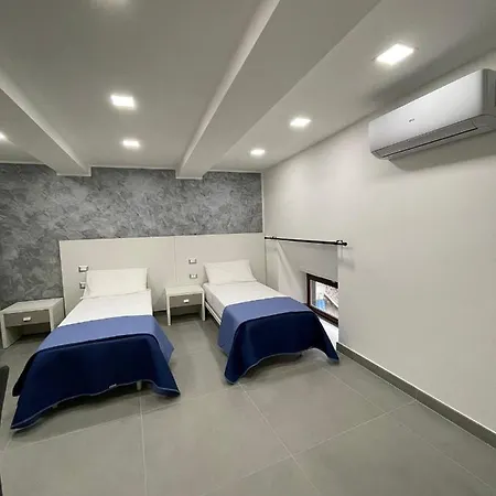 3 Chiaia Frühstückspension 4*