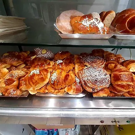 3 Chiaia فندق مبيت وإفطار نابولي
